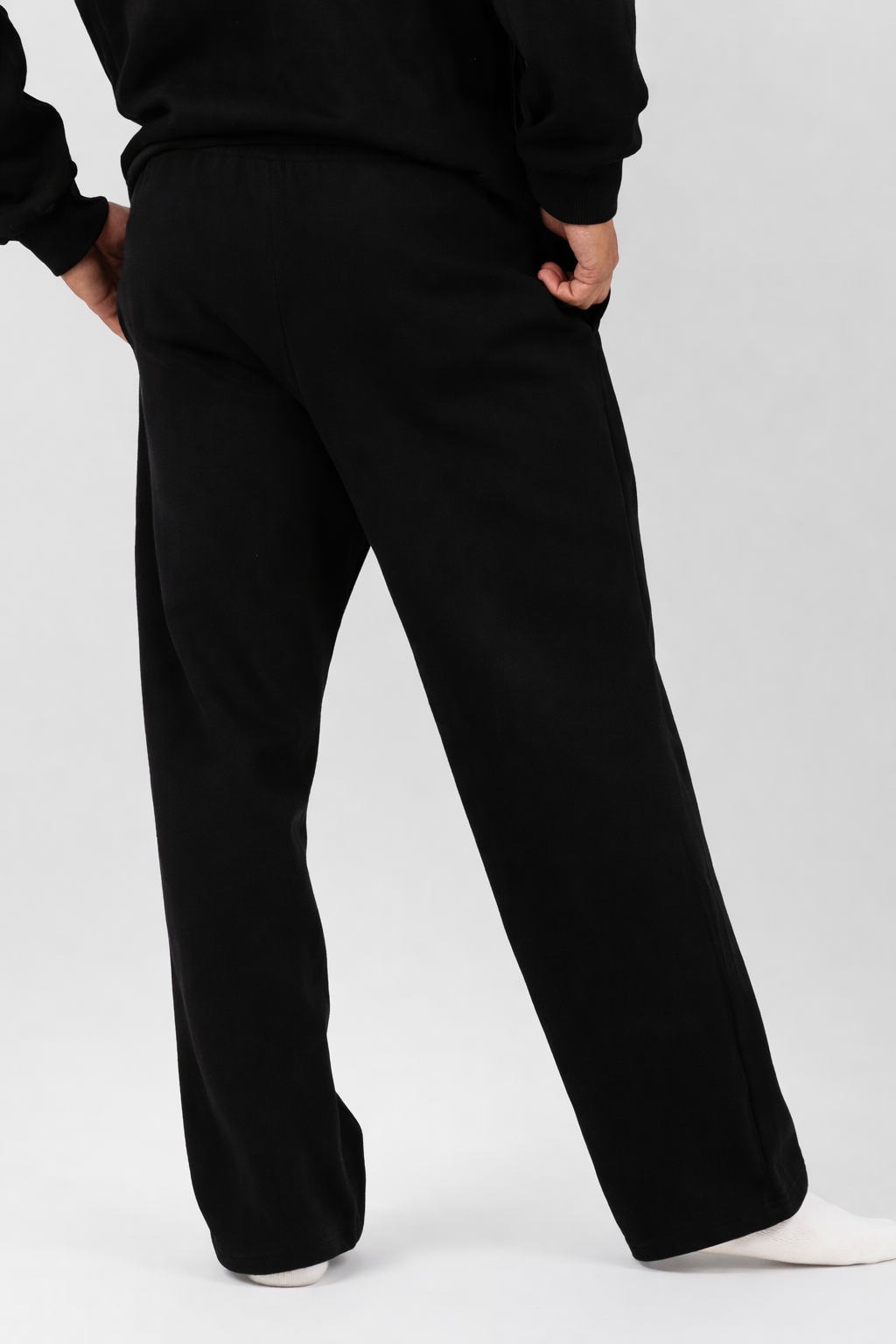 Signature Black Straight Leg Sweatpants